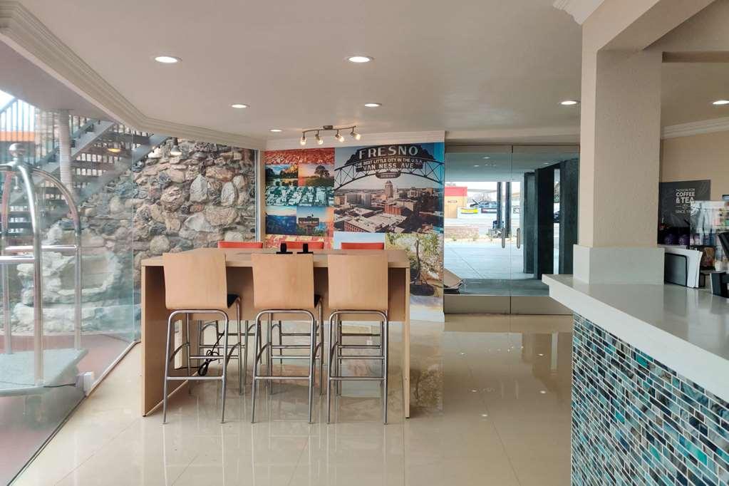Clarion Pointe Fresno Near Yosemite Interior foto